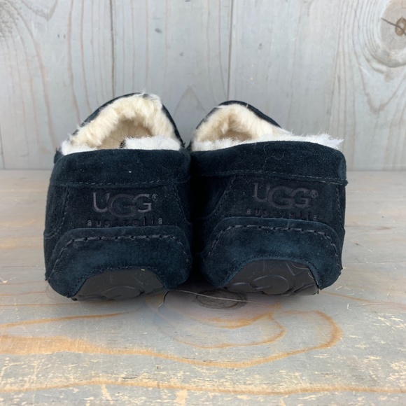 UGG Black Suede Loafers with Cream Lining - Picture 4 of 8